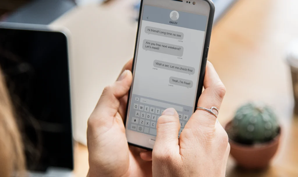 ChatBot con inteligencia artificial ayudando a programar citas y responder consultas en tiempo real.