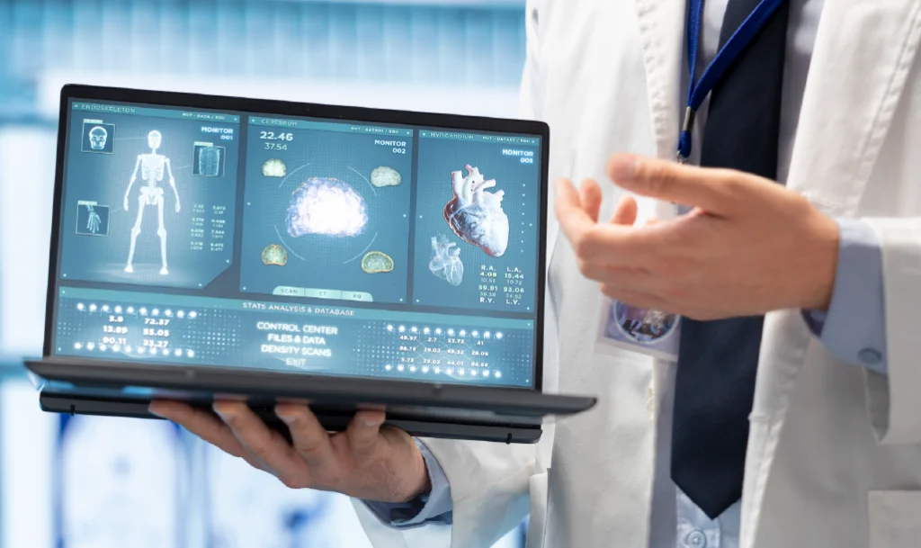 Historial médico inteligente con IA para mejorar la precisión en diagnósticos clínicos